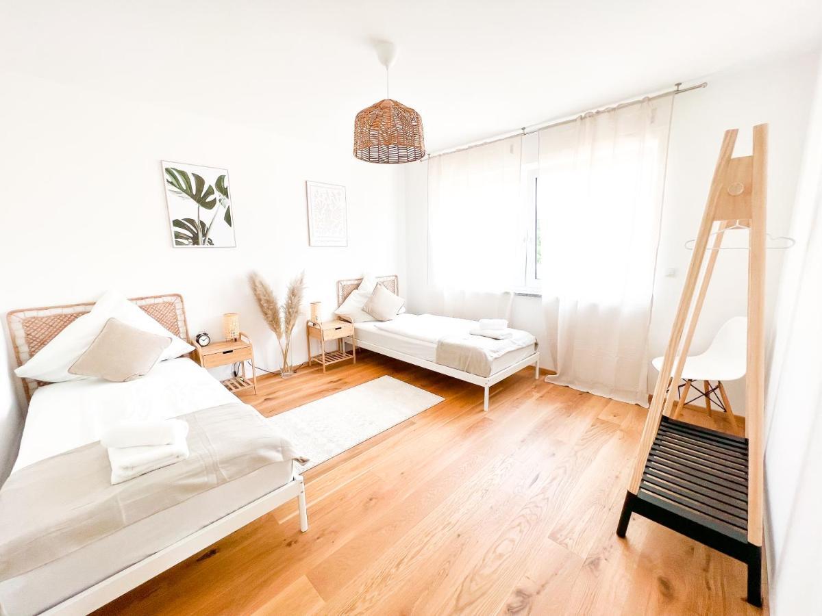 Sunset Club - Suite L Balkon - Kueche - Parkplatz Memmingen Exteriör bild