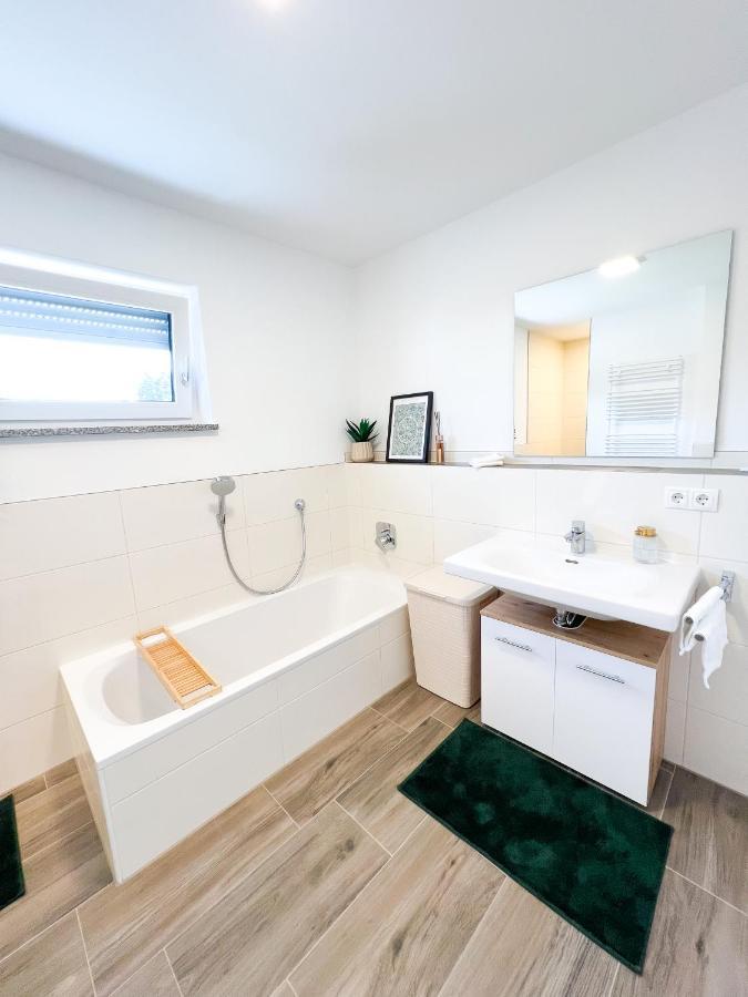 Sunset Club - Suite L Balkon - Kueche - Parkplatz Memmingen Exteriör bild